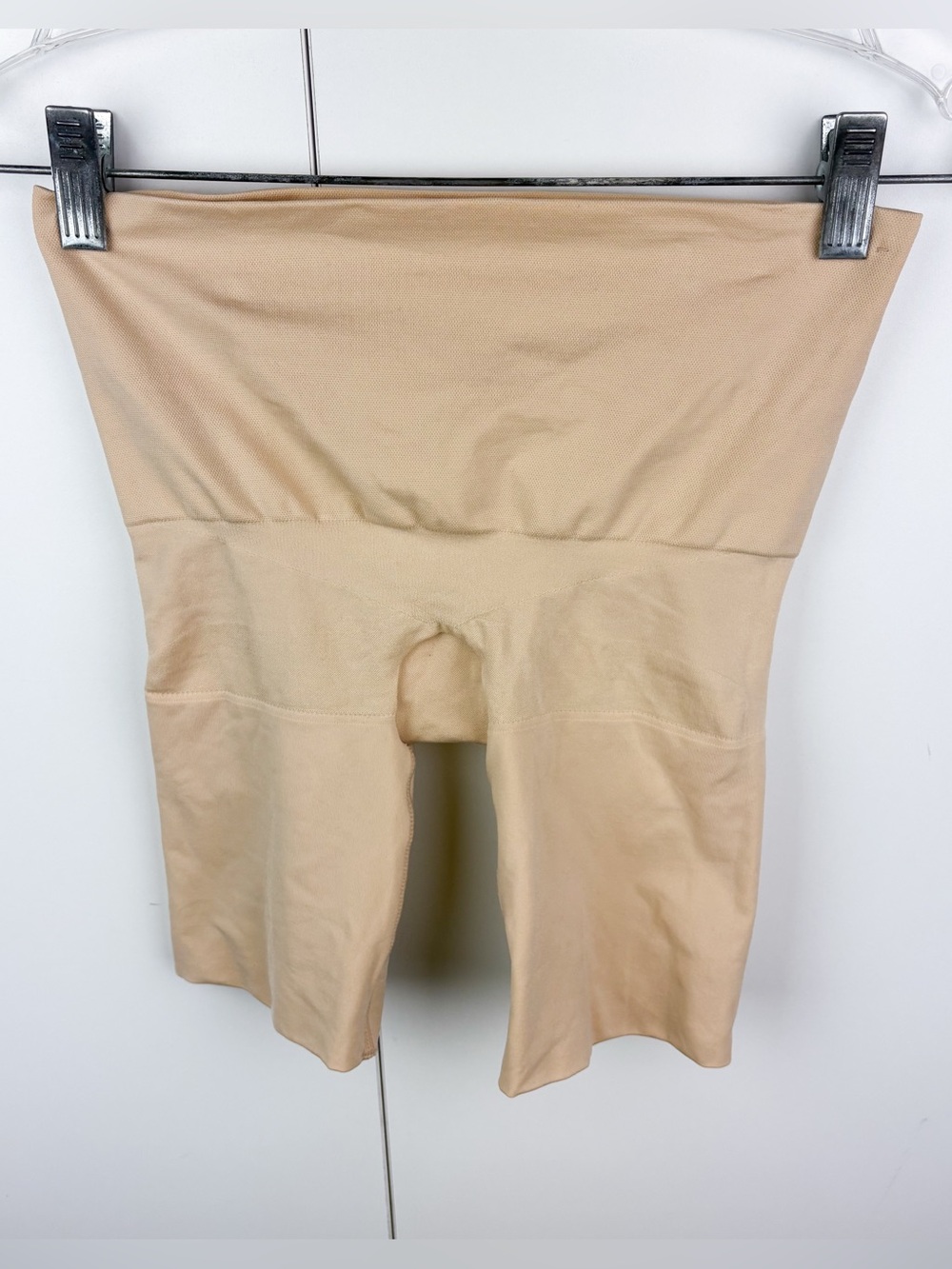 Spanx Assets Shapewear Shorts Tummy Control Lifting Nude Cream NEW Medium
